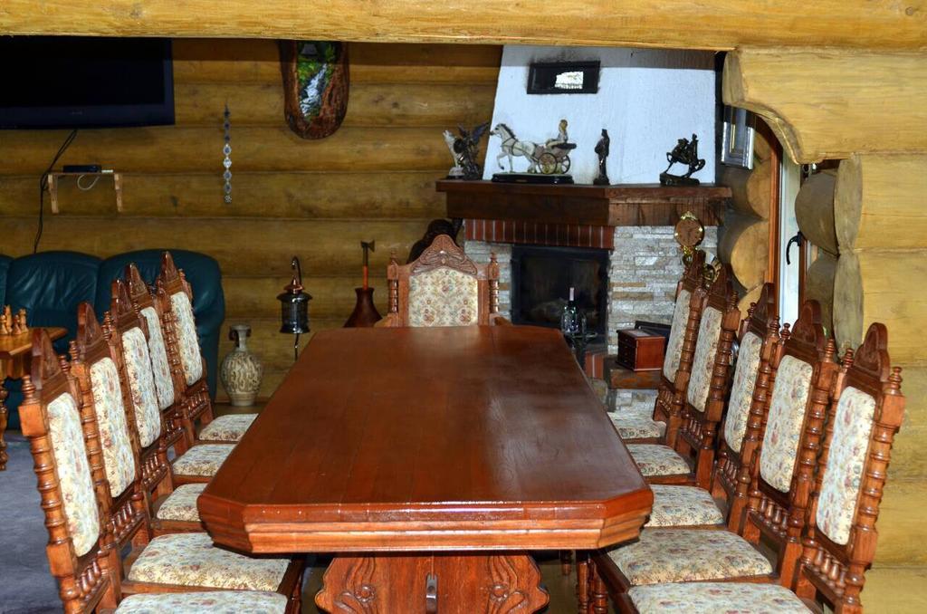 Gasthaus Rancho 555 Uschhorod Exterior foto
